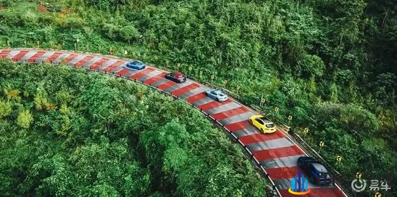 “意”气风发，玛莎拉蒂诗意驰骋入画鄂西山水间-1