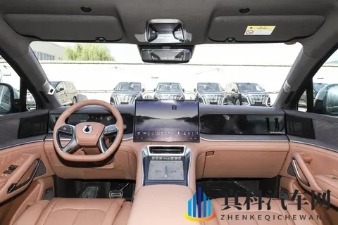 家庭出行,深蓝S09和腾势N9谁更适合?看完对比选车不纠结-1