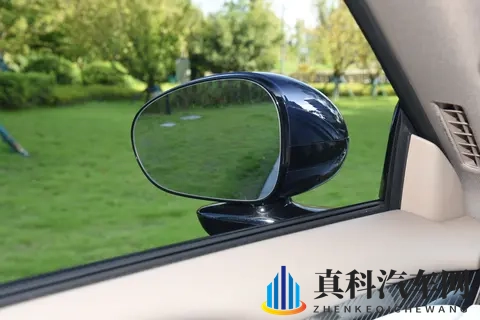 国民增程大五座SUV 埃安i60开启预售12.68万元起-1