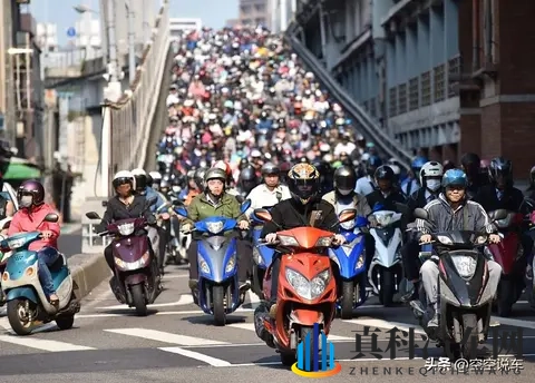 摩托车能不能上高速，多地明确！关于报废年限取消，回复也来了!-1