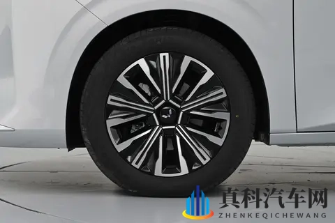 星光730：一车三动力加持，“真”全能舒享大7座，好开更好坐-2