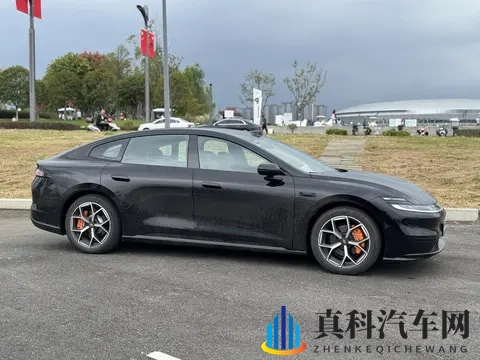 长安启源A06售1099万起,对比阿尔法S5除激光雷达还有优势吗?-2