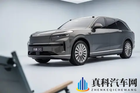 鸿蒙智行碾压 BBA，吉利狂销 30 万辆！金九银十的最大赢家藏不住了-2