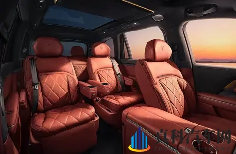 累计第30万辆_岚图泰山正式下线 将于11月18日上市-1