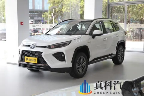 丰田威兰达选买:20L 和 25L 双擎差 3 万该选谁?-1