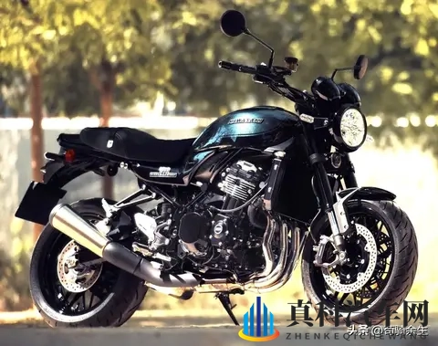 川崎Z900RS新款上市，电控系统全面升级，复古外观藏硬核性能！-2