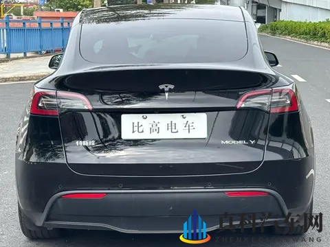 15万多拿下21年Model Y长续航，通勤代步真香警告！-1