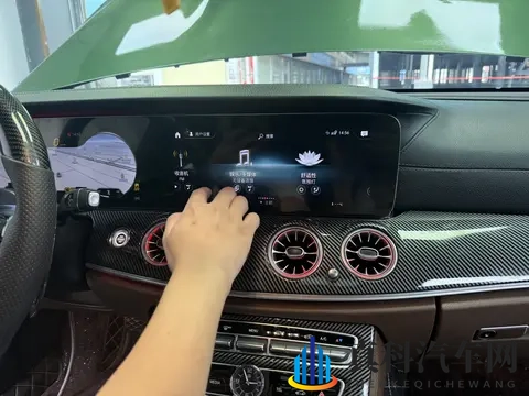 2019款奔驰E级升级新款HU6主机触摸屏幕会增加哪些功能-2