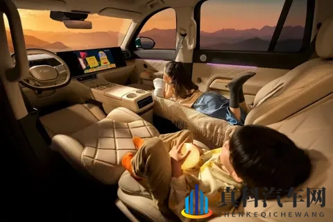 车长超5米2,标配11安全气囊!这款20万级大型SUV这么选最划算-2