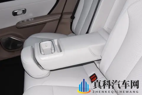 欧拉5开启预售：1098万起，欧拉5携手侯明昊共赴热爱-1