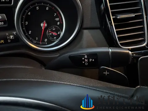 20多万拿下豪华SUV！二手奔驰GLE圆你奔驰梦-2