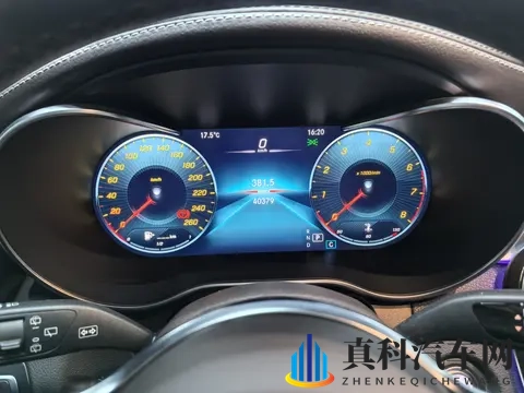 24万拿下22年奔驰GLC,豪华SUV,家用代步值不值?-2