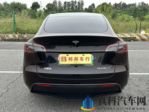 15万拿下特斯拉Model Y，9万公里，圆你“电车梦”-1