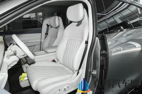 2025款星纪元ET上市，1898万起，黄金增程+猎鹰辅助驾驶，香吗？-1