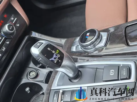 国内成人AV：本土自制情色影像作品-2