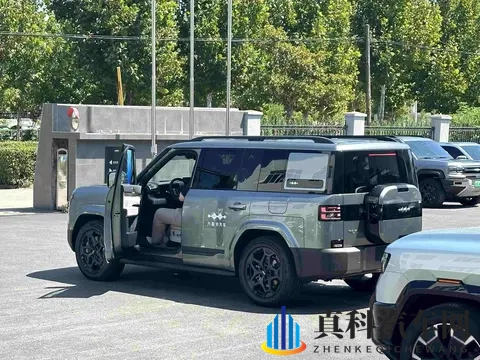 方程豹钛7卖爆了，大众途观L慌了，新能源车开始讲真话了-3