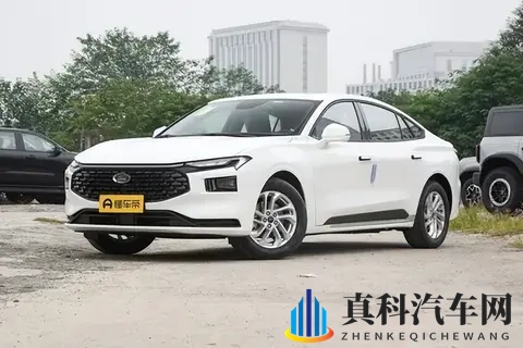 不到20万的合资运动型中级车,开起来完全不像这个价位-3