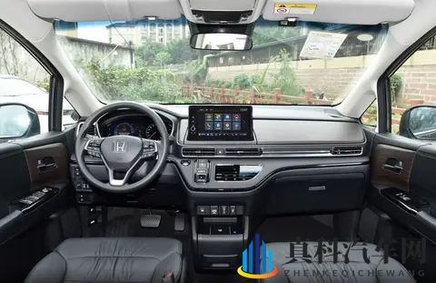 2358万元起,奥德赛全系搭载20L油混动力,潜在用户该怎么选?-3