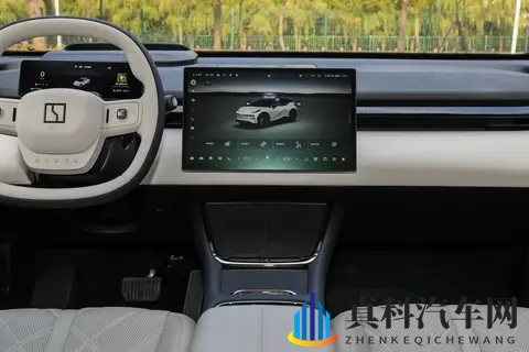 15-20 万纯电 SUV 新选择：焕新极氪 X 的 “豪华平权”，到底香不香？-1