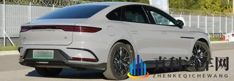 何小鹏喊出 “10 年剩 5 强”,但中国车企先得过这三道 “生死坎”-1