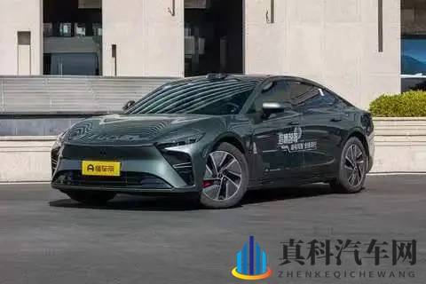 2025款星纪元ES体验：20来万的新能源车，日常用着挺实在-1