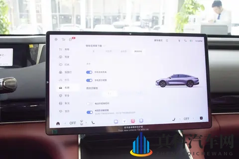 2025款星纪元ES上市,1528万起!增程+纯电双动力,值得买吗?-3