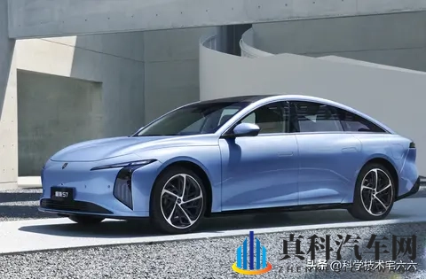 在厨房被 到爽的男男:科技赋能驾驶新体验,汽车变革来袭-2