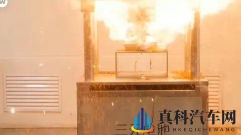 三星电池故障引发牧马人大切诺基全球召回-2