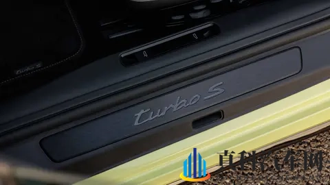 新911 Turbo S上路:地表最稳的疯子-1
