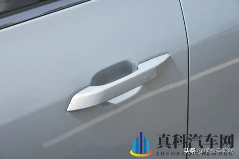 新车  CLTC续航525公里_定位小型车，五菱缤果S将推出新车型-3