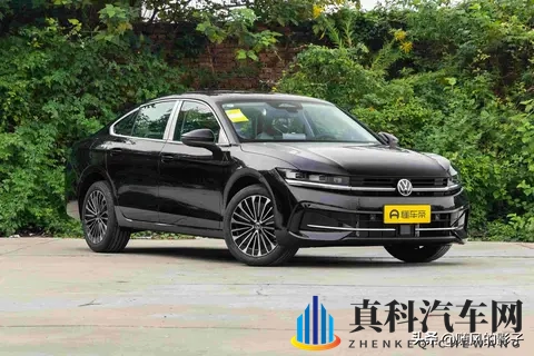 迈腾B9刚露脸，配置却没大动，用户却吵着要升级-1