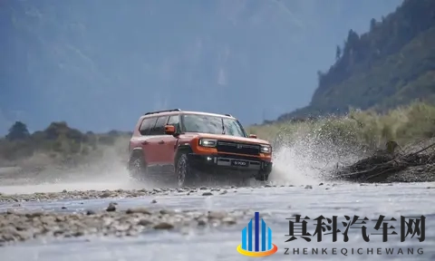 这台方盒子SUV太全能了！关键价格还不贵-3