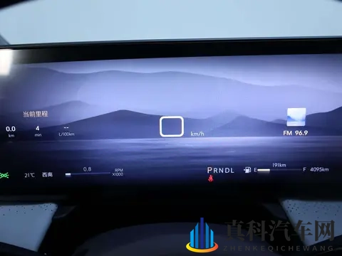 25款别克GL8陆尊：准新一手车，宜商宜家好选择-3