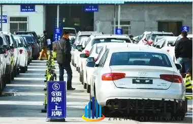 新规落地!贵州车主10分钟完成新车上牌,全程网办告别车管所排队-3