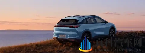 技术升级硬碰硬:比亚迪海狮06对比全新极狐T5-1