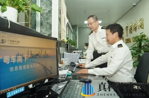 首单“粤车南下”香港停车场车辆海关备案手续完成-1