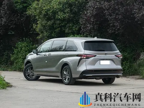 丰田版“GL8”售价亲民,外观内饰都很豪华,搭载第四代THSII混动-1