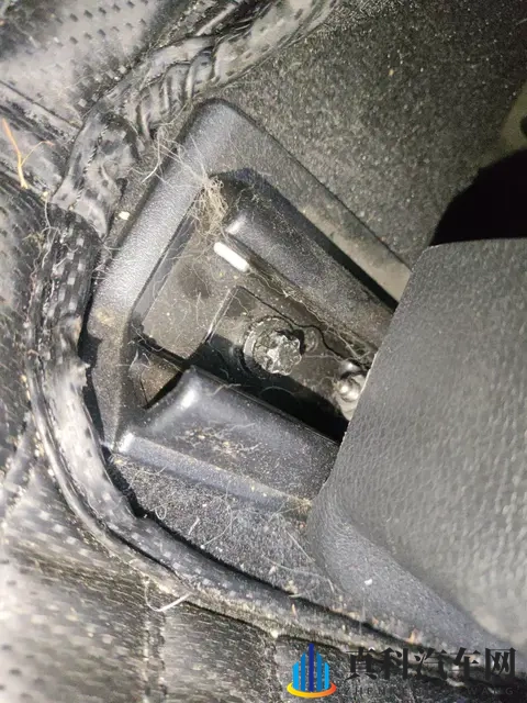 二手奔驰C级：18年运动版，11万多体验豪华品牌！-1