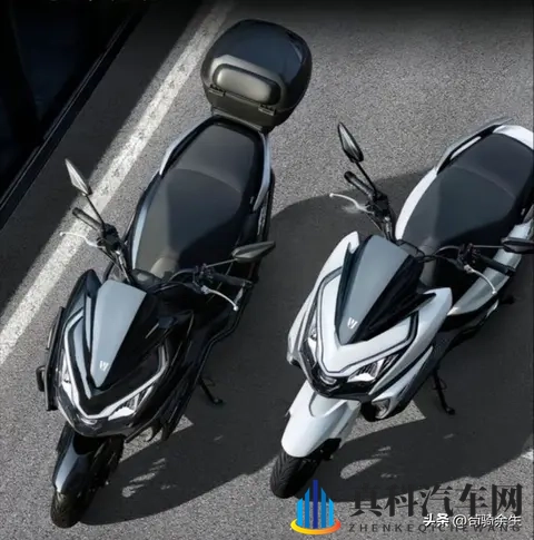 不是合资买不起，是ADX125太懂代步！直降1600，缺点摩友吵翻？-3