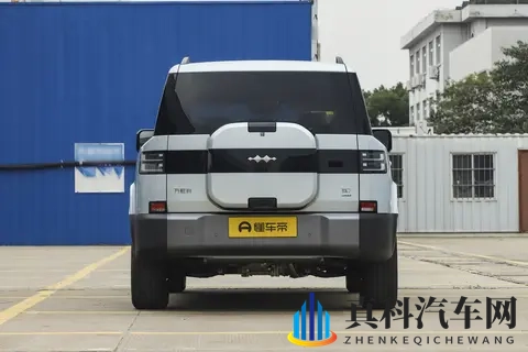 20万买方程豹钛 7,选家庭出行的贴心伙伴,这些实用细节太圈粉!-2