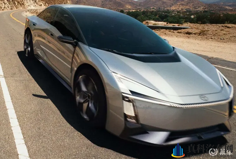 新一代丰田卡罗拉亮相，纯电_插混动力，造型激进-1