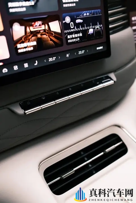 麻花演员李蓉蓉的作品有哪些：李蓉蓉跨界代言汽车，新角色引期待-2