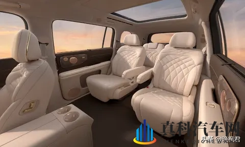 智己LS9内饰细节曝光,六座车里藏了块吸顶屏,预售倒计时今晚揭晓-2