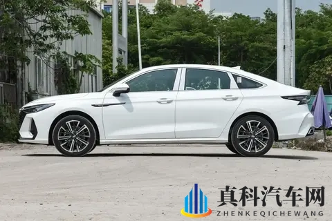 奇瑞还是实在！艾瑞泽8价格降到89万，9月大卖136万辆-2