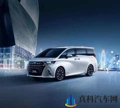 上市准备中_定价多少能接受 丰田埃尔法福祉版实车亮相2025进博会-1