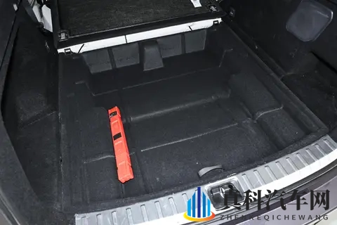 20万买SPA架构+全时四驱？2026款领克09不讲武德？-1