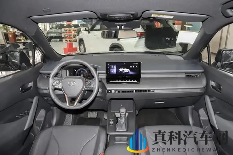 2024款丰田锋兰达选买指南：直降39万后，这版性价比封神-3