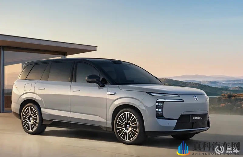 【比亚迪双星爆发!引爆比亚迪高端化进程】-1