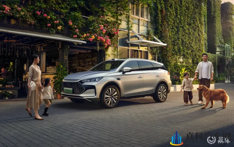 比亚迪唐DM-i智驾版175KM长续航版登陆广州-1