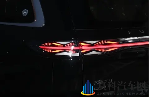 标配四轮独悬,可选后驱_四驱,奇瑞风云T11实力怎样?-1